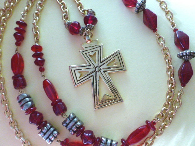 Vintage Red & Goldtone 1970s Beaded OOAK Cross Pendant Necklace