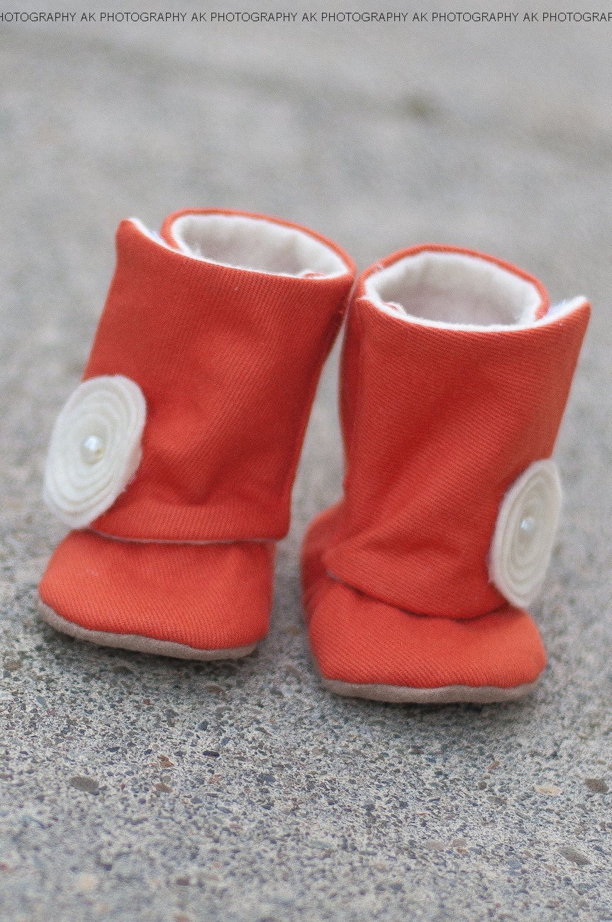 AK DESIGNS "Elegant Baby Shoes" - Little Liya