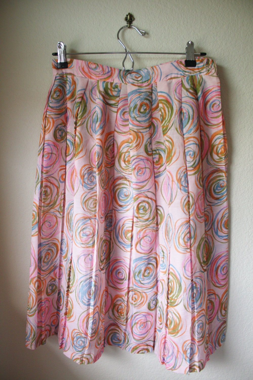Vintage 1950's bubble gum pink swirl multi color full skirt