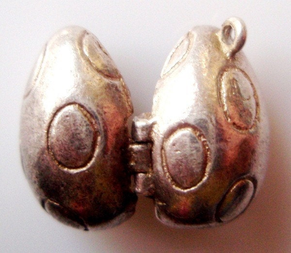 Vintage Silver Egg & Easter Bunny Rabbit Charm Opens