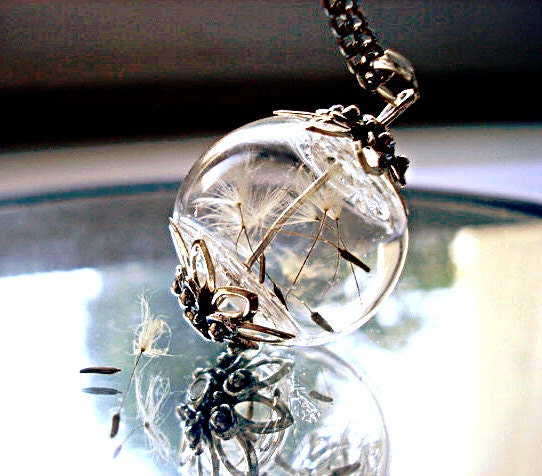 925Sterling necklace, Real Dandelion Seeds glass orb - VillaSorgenfrei 925Sterling necklace, Real Dandelion Seeds glass orb - VillaSorgenfrei