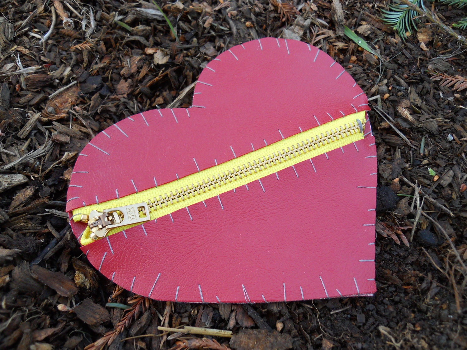 Heart Vinyl Coin Purse