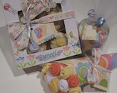 Neutral Baby Onesie Cupcake Gift Set with Baby Washcloth Bouquet and  Baby Blanket Cupcake