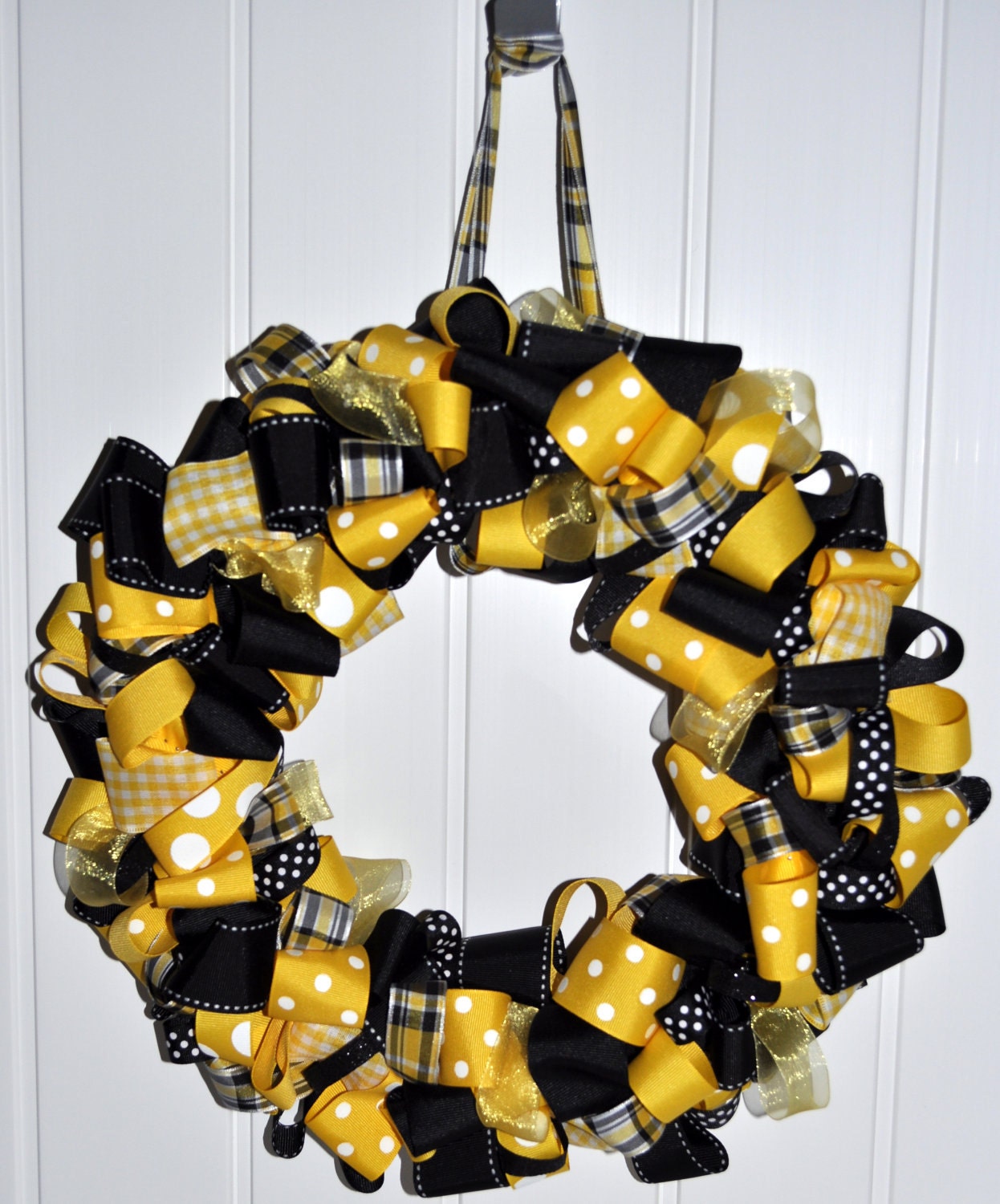 Team Spirit Black and Yellow Ribbon Wreath