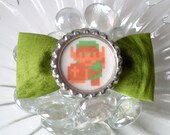 Link from Legend of Zelda Hair Bow (8 Bit)