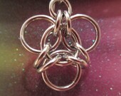 Chain Maille earrings - "Clover"