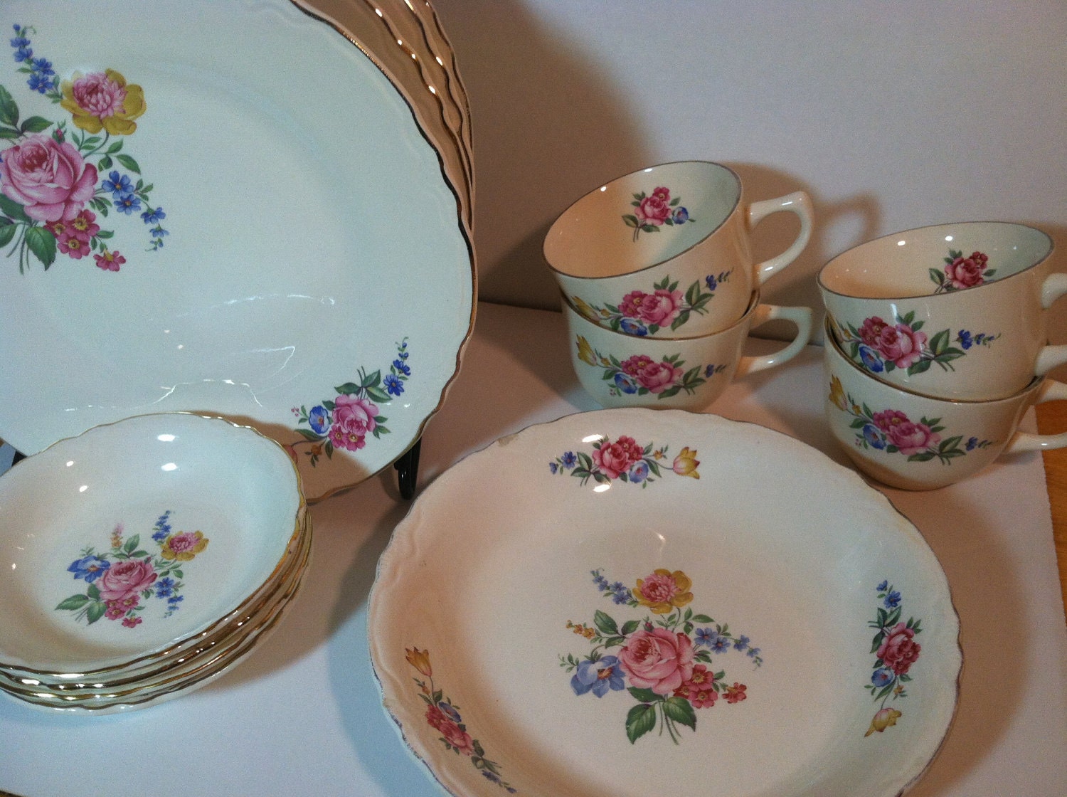 Vintage DinnerWare 1930-1940s China Homer Limoges USA Shabby Chic Floral