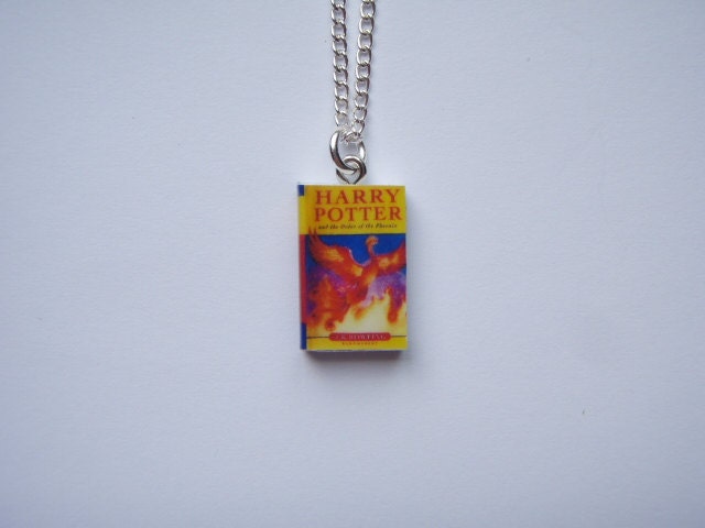 UK Harry Potter Saga Miniature Book Pendant Necklace - HP and the Order of the Phoenix