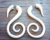 Bone Fake Gauge Earrings White Bone Swan Spirals Tribal Earrings - Gauges Plugs Bone Horn - FG010 B