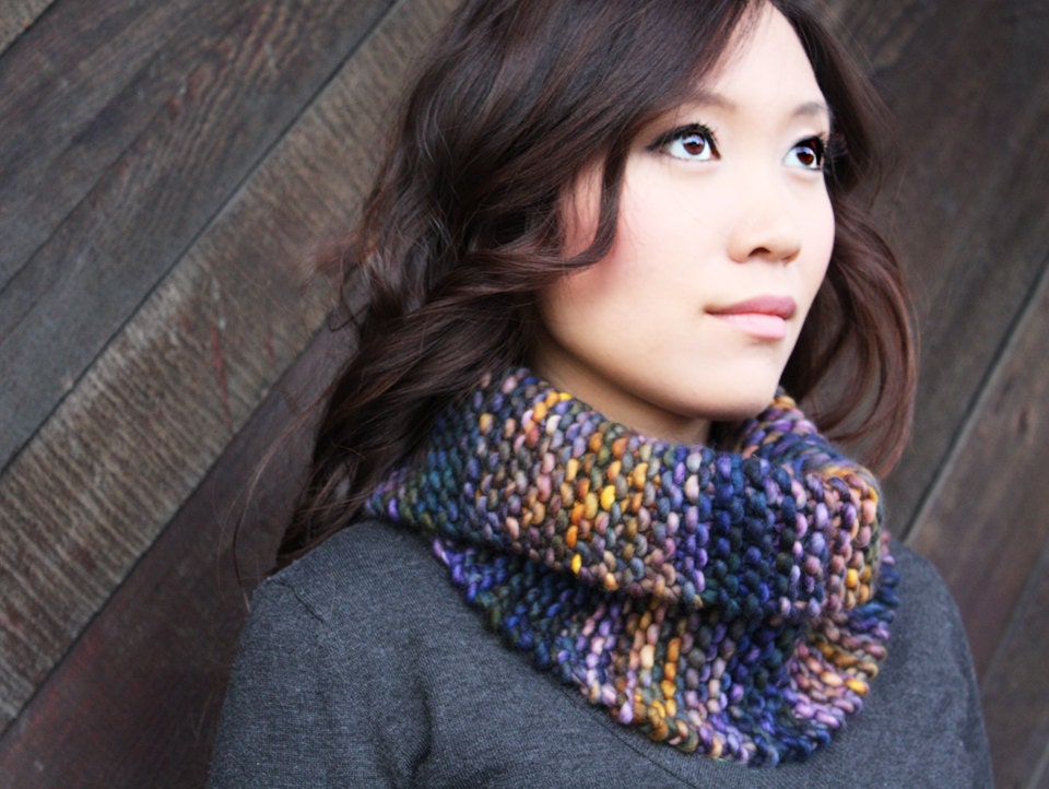 Super Soft Knitted Cowl - Luxury Merino Wool - Hand Dyed, Neckwarmer, Autumn accessories