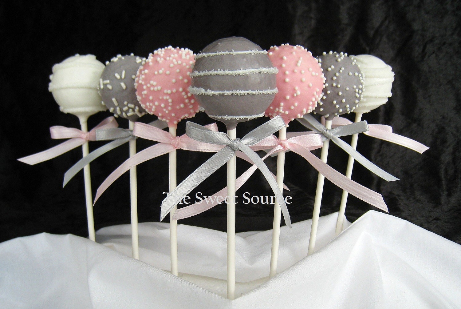Cake Pops: Wedding Cake Pops Made to Order with High Quality Ingredients.