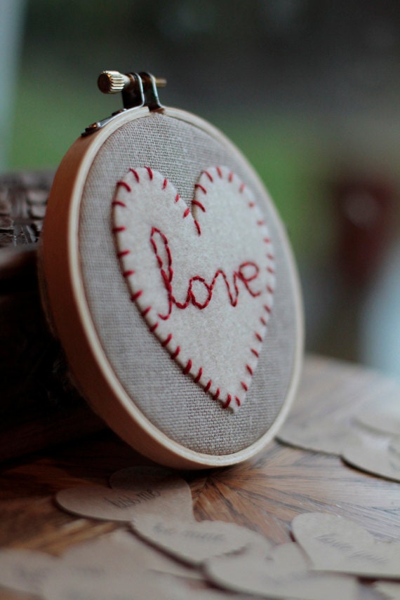 Embroidery Hoop Art. Hand-embroidered felt heart. Love Heartfelt Hoop Art, Valentine's Day gift by Catshy Crafts