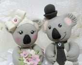 Koala cute cake topper with banner, customizable, for a wedding cake
