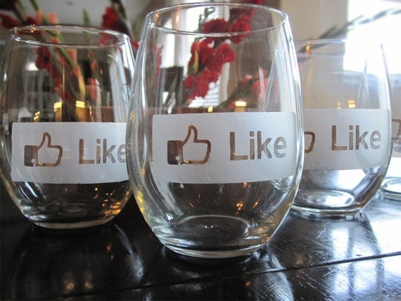 Set of 4 "Like" wine glasses