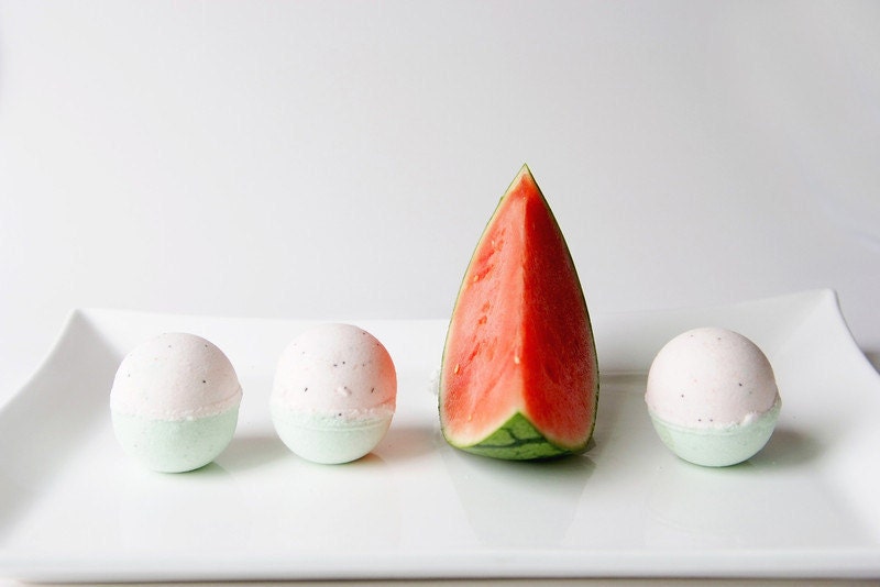 Watermelon Bath Bomb - theblacksheepsoapco Watermelon Bath Bomb - theblacksheepsoapco