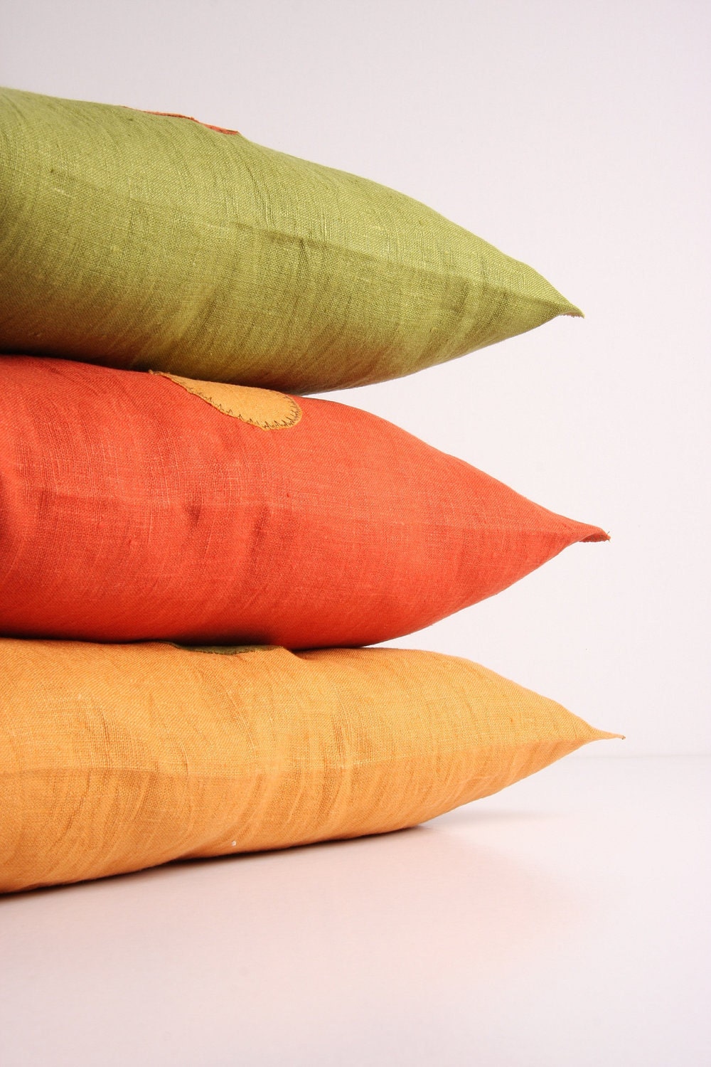 colored linen pillow 20 x 20"  (lilac, aubergine, wine red, mustard, pistacio, burnt orange) with application, without inlet - maalikaa