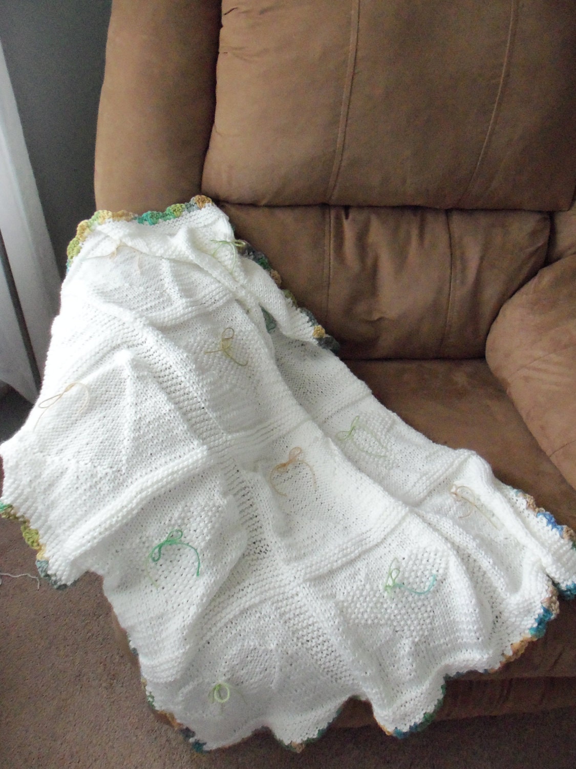 White Heart Knit Baby / Toddler Blanket