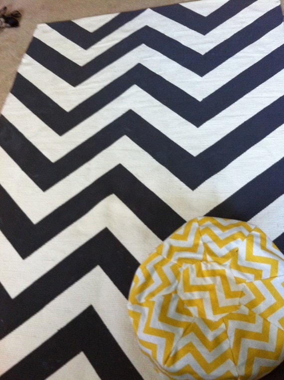 Chevron Rug, 5x7 Charcoal Gray