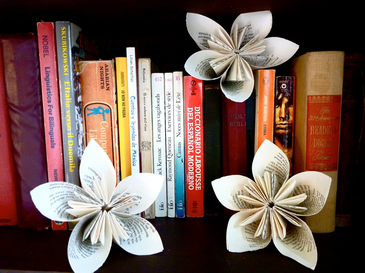 Origami flowers (kusudama) pages of origami for the book-lover in your life - 4