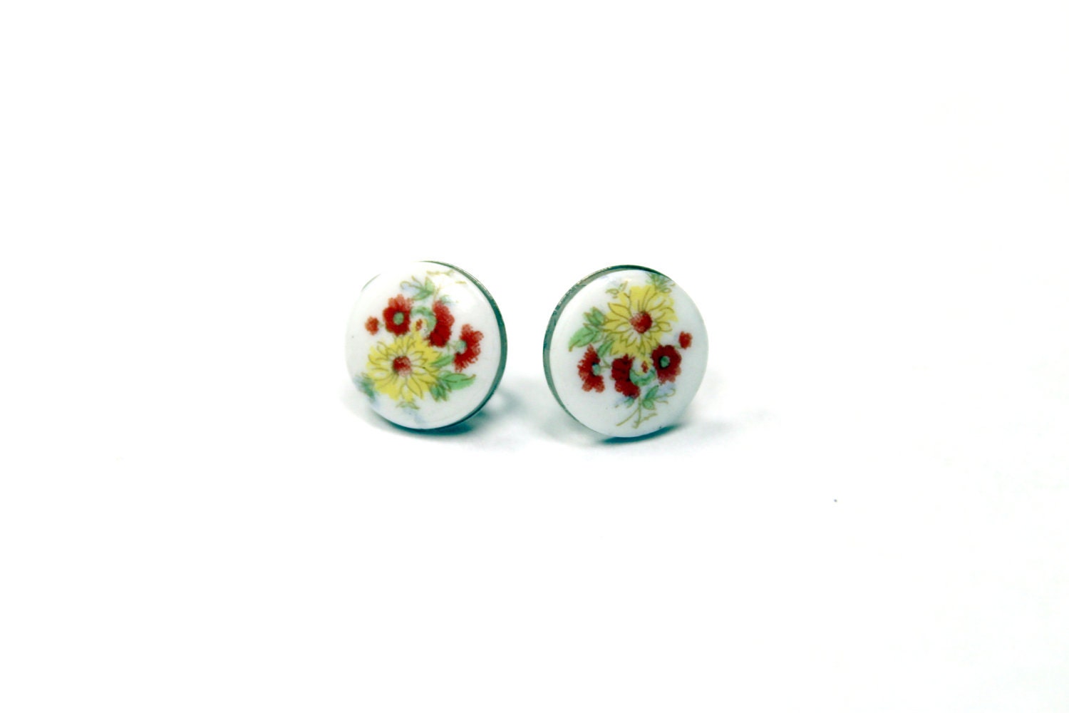 Vintage Floral Earring