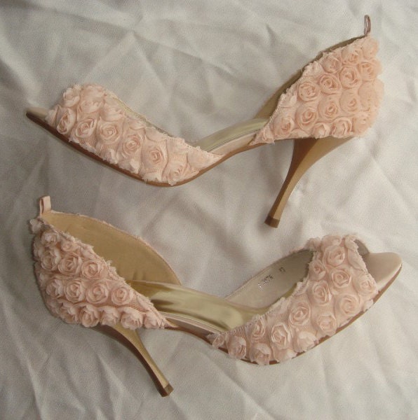 10% off , Pink rose decorated high heels - peep toe