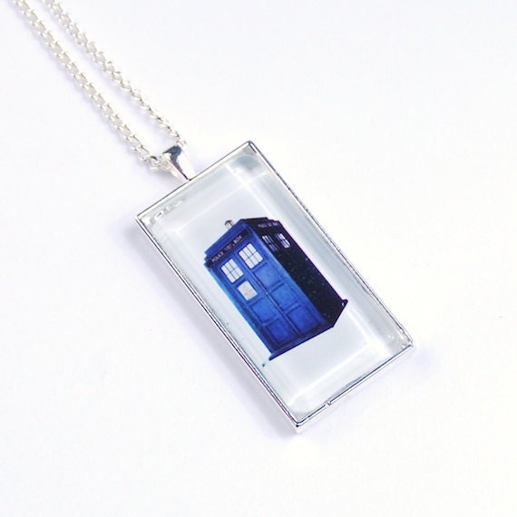 Tardis Pendant Necklace Jewelry, Dr Who Pendant, Doctor Who Jewelry Tardis, geek, Handmade Doctor Who science Fiction