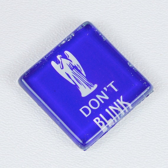 Don't Blink Doctor who weeping angels Dr Who tardis blue magnet Doctor Who Shop Angels Dr Who keep calm  Scifi Geek