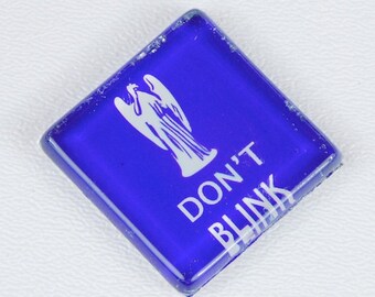 Don't Blink Doctor who weeping angels Dr Who tardis blue magnet Doctor Who Shop Angels Dr Who keep calm  Scifi Geek