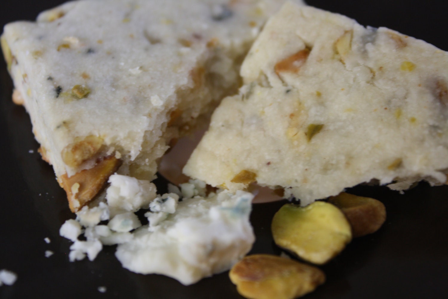 Savory Gorgonzola-Pistachio Shortbread by BakeCraft-artisan savory shortbread perfect for snacks