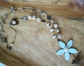 White Flower necklace