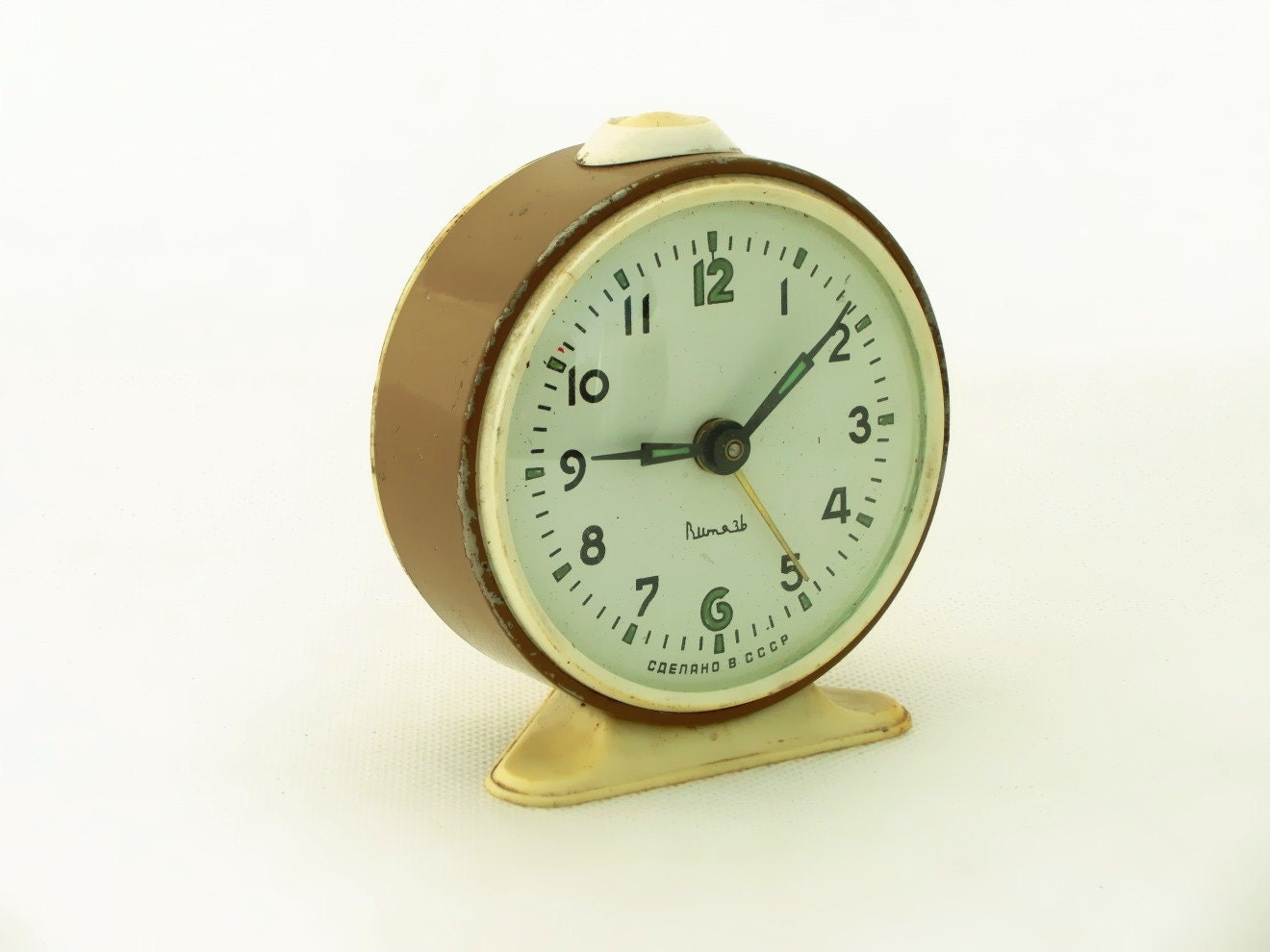 Vintage brown / chocolate alarm clock made in Russia 70s
