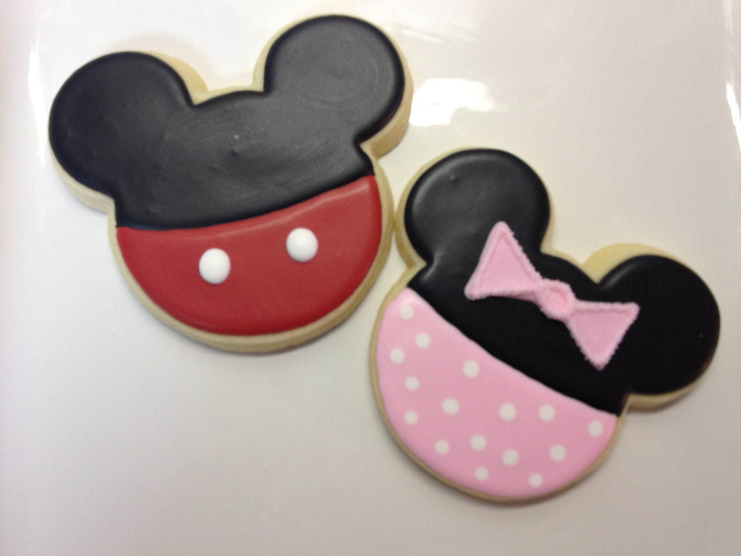 Mickey or Minnie Mouse Cookies - HUGE 5" across, 1/2" thick Il_170x135
