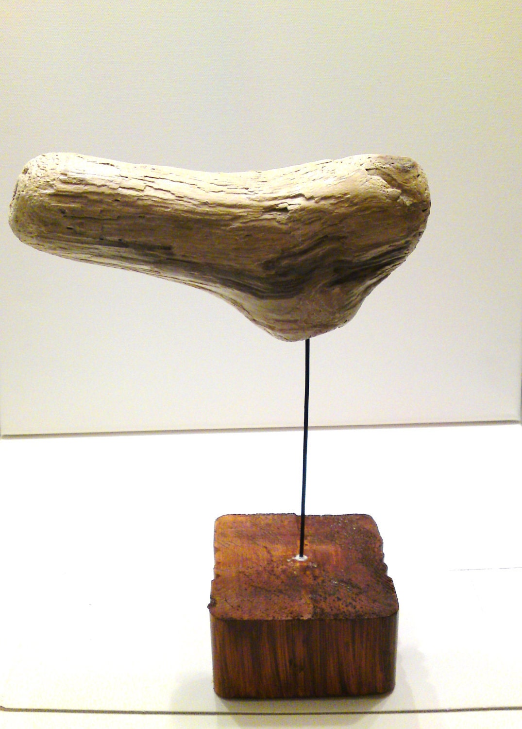 Driftwood bird - driftwood art - sculpture - Minimalist Art - ready to ship