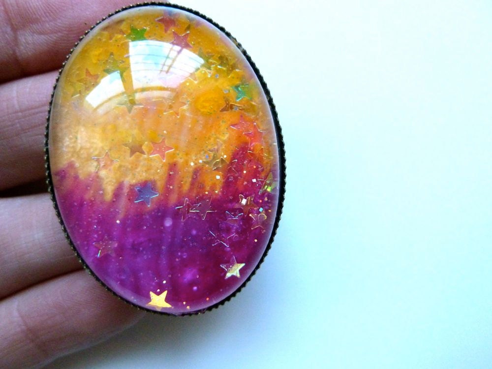 UV Color-Changing Ring adjustable, changes color in the SUN AMAZING
