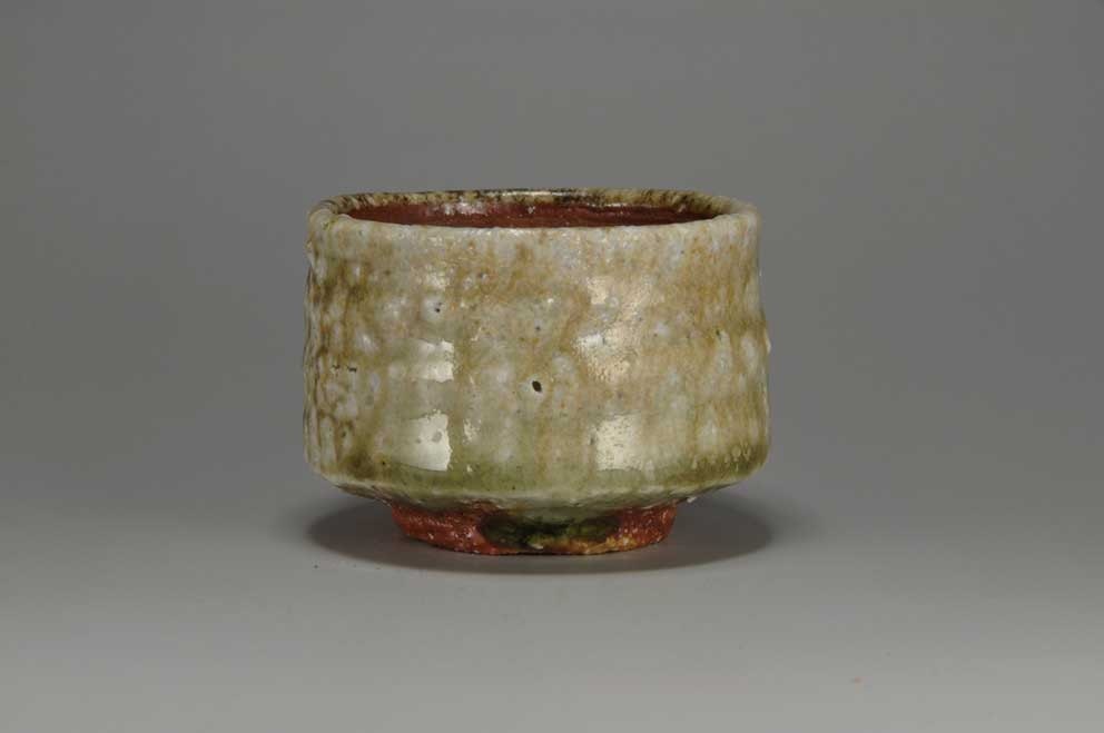 Shigaraki, anagama, ten-day anagama wood firing, with natural ash deposits sake cup. gui-28