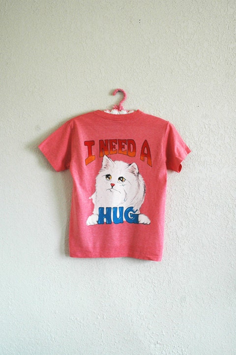 vtg 80's crying KITTY t shirt / novelty t shirt / colorado t shirt