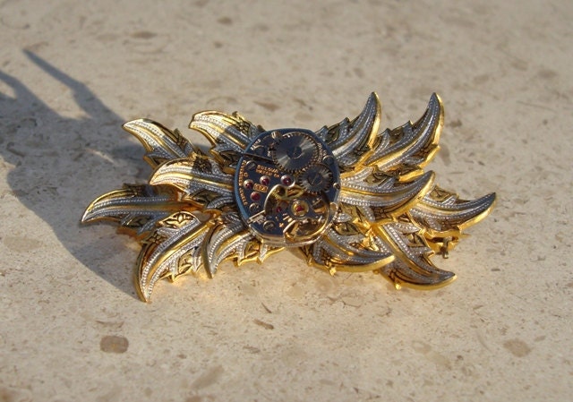 Vtg Steampunk Damascene Bulova Brooch, Pin
