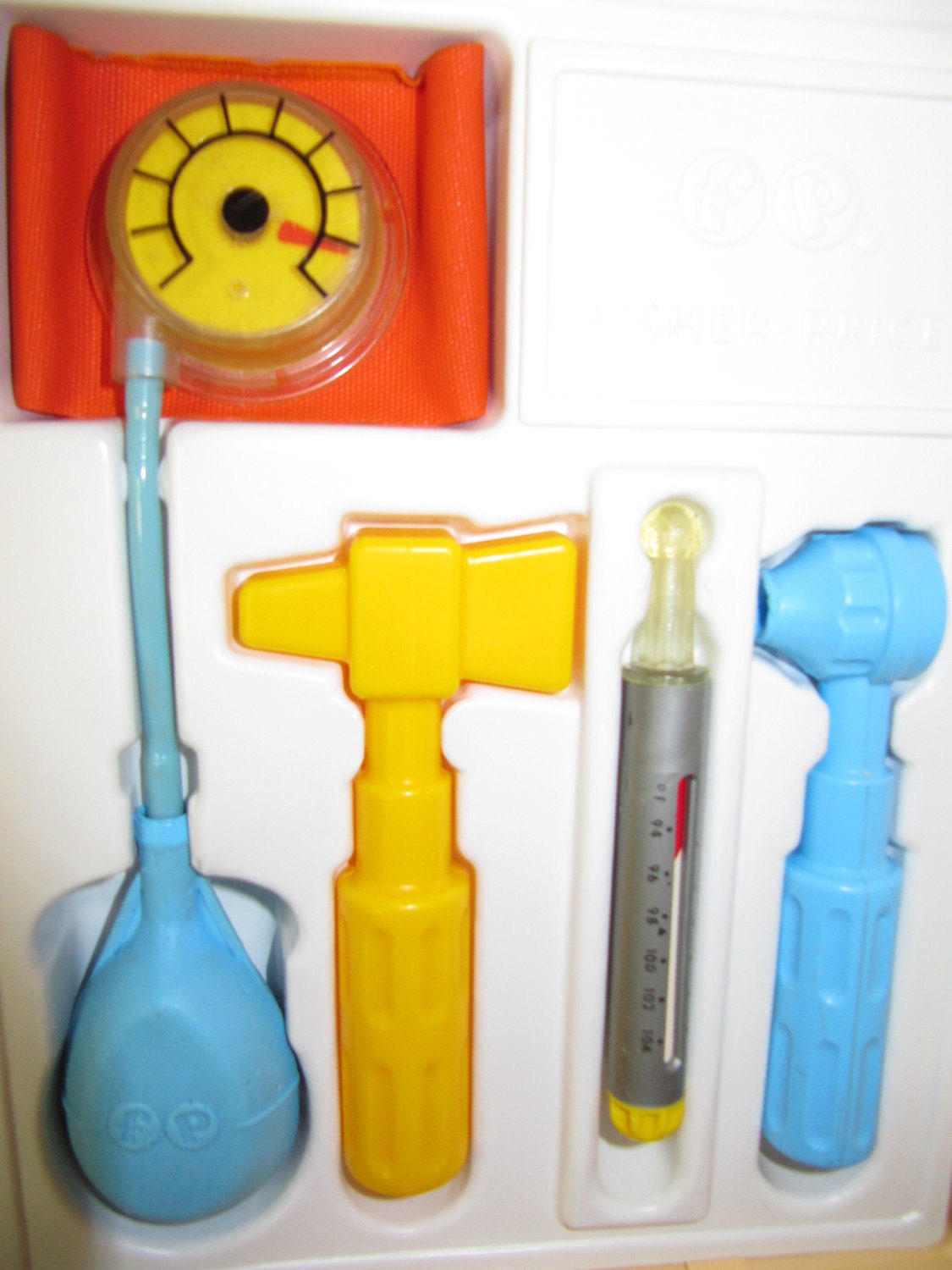 Medical Kit Fisher Price Vintage