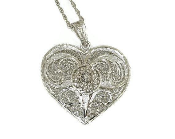 Sterling Silver Necklace Filagree Van Lou Vintage - ForgottenCotton