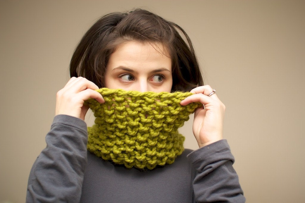 Chunky Knit Cowl