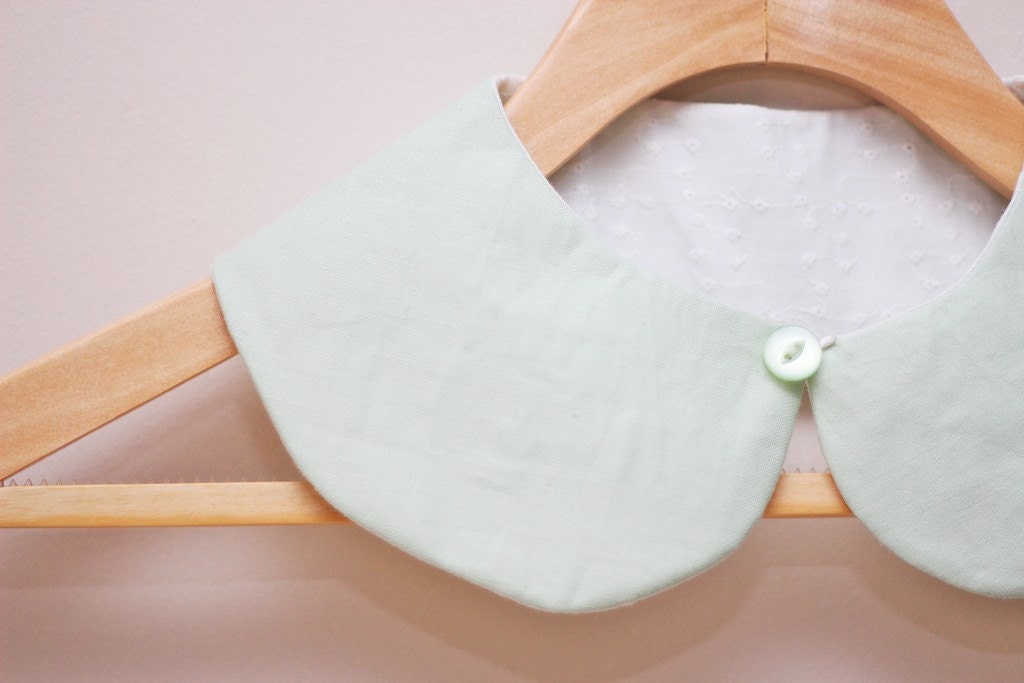 Peter Pan Collar  - Detachable Peter Pan Collar in Mint Green