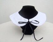The Lily Peter Pan Collar