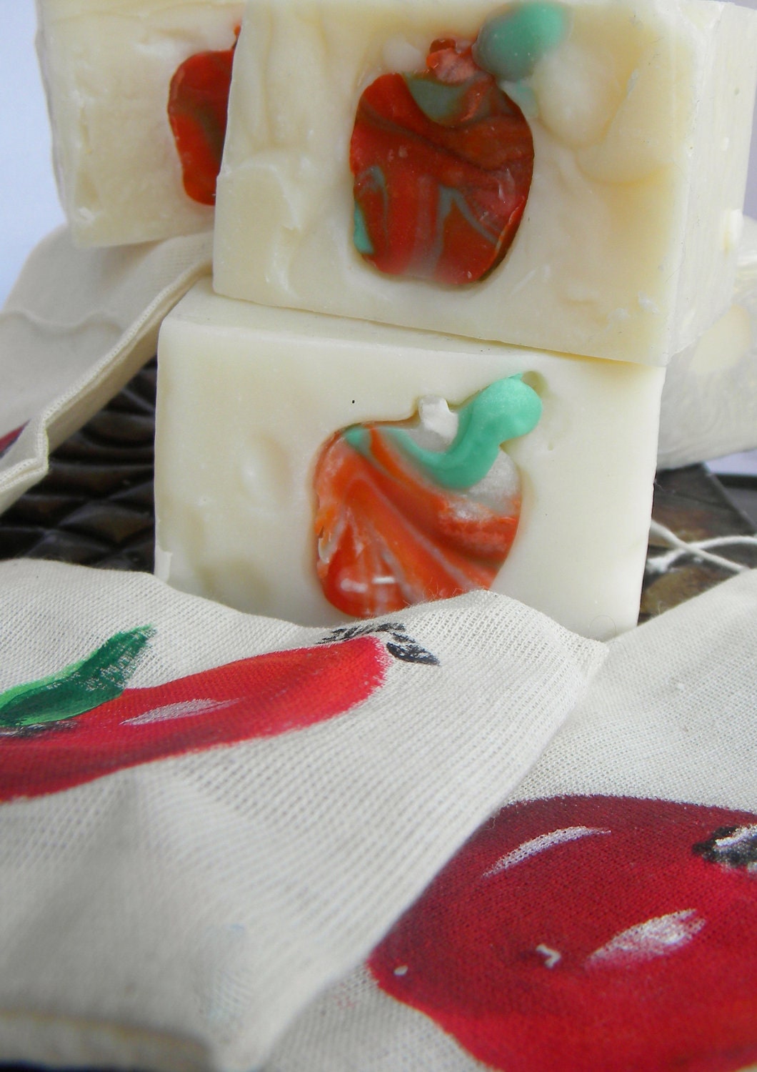 Soap vegan, Homemade Scented, Gift - "Garden of Eden" Bar Soap, Cold Process Soap, Bath and Body