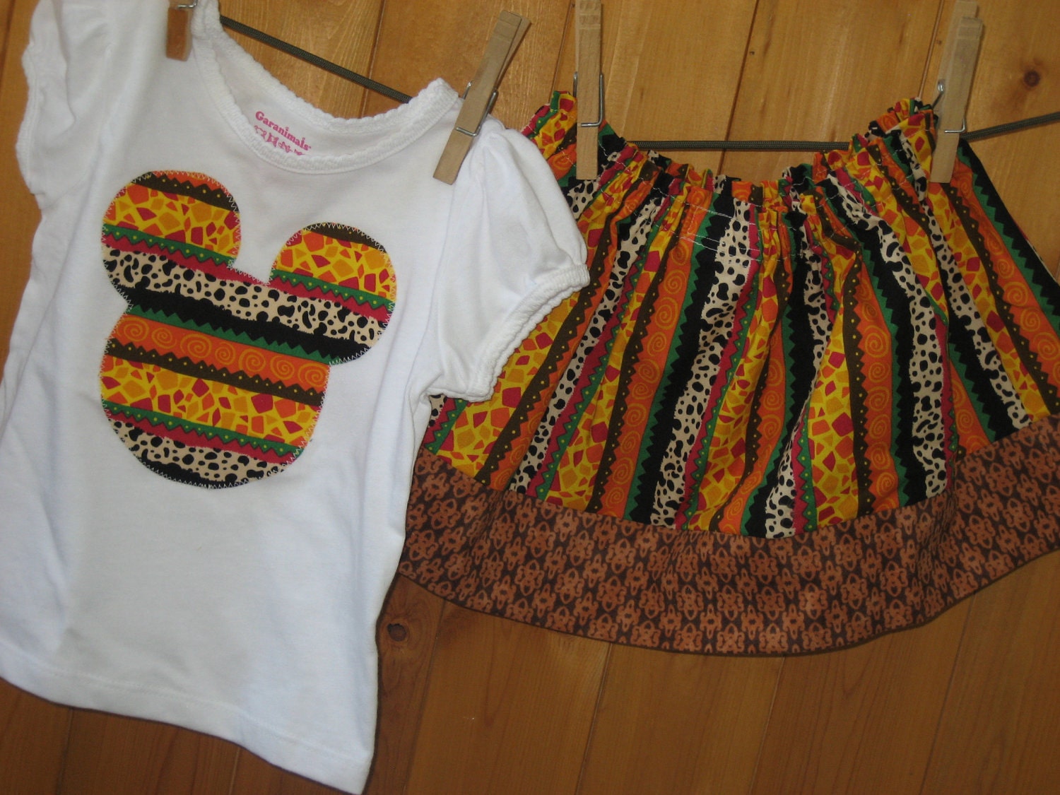 Disney Mickey Mouse Jungle print design appliqued Infant toddler girls top and skirt set