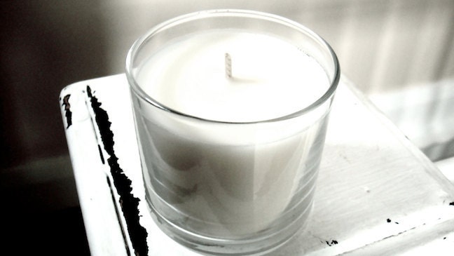 Vegan Soy Candle - Forest - Blend of Balsam Fir, Eucalyptus, Pine, Pomegranate, Sage, Musk and Cedarwood - Fresh and Clean