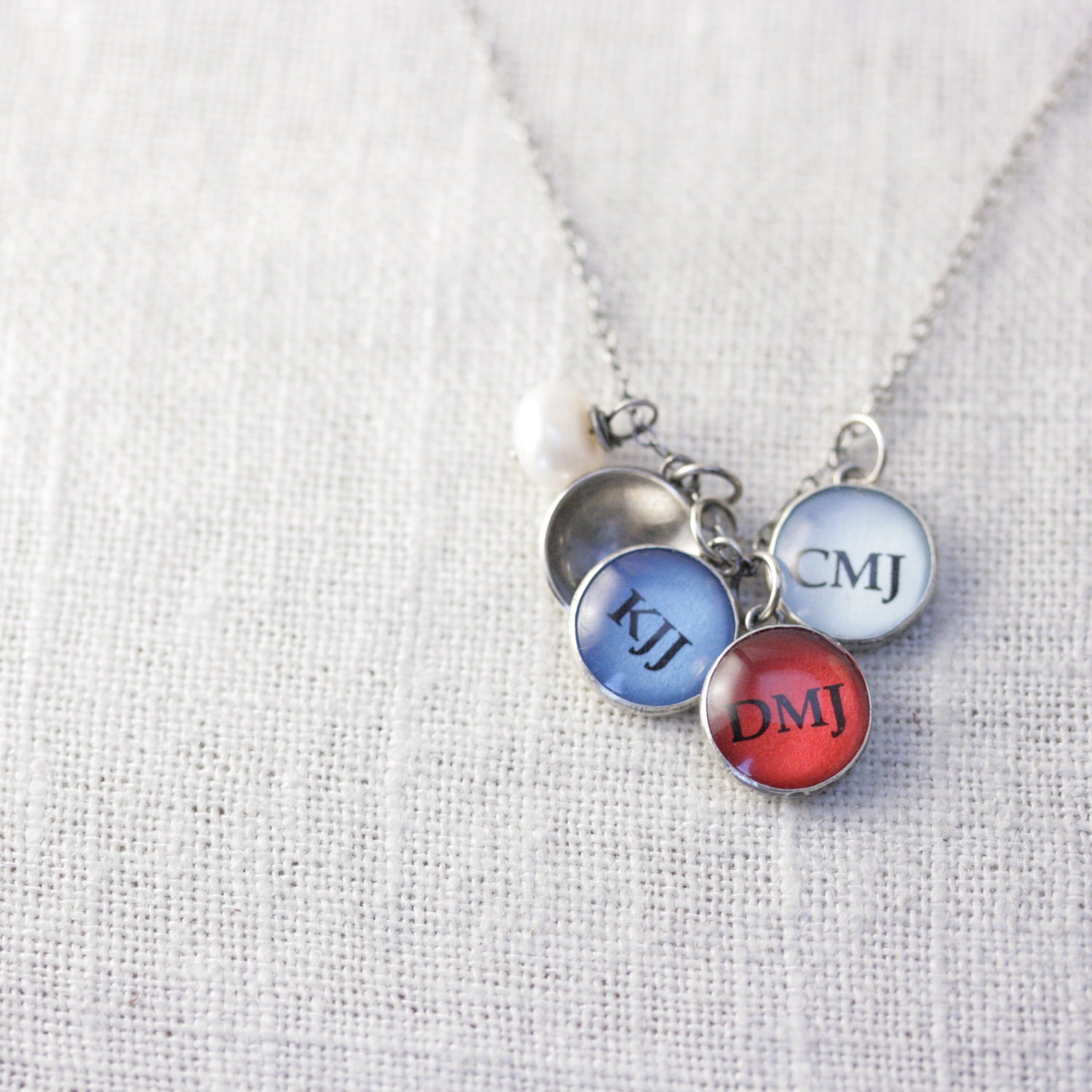 Mom Charm Jewelry with Children's Initials - 3 Initials, Cluster