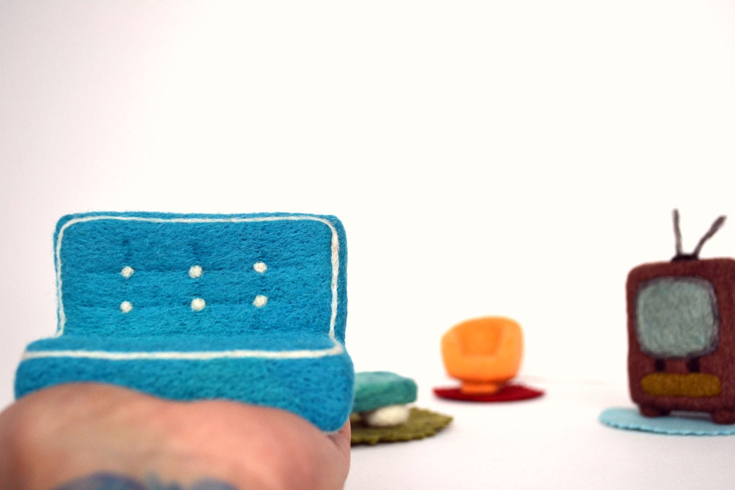 Needle Felted Retro Living-room Play Set- Natural Toys