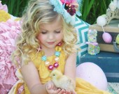 Easter Morning is an adoarble Chunky Bubblegum style necklace with Jewel Pendant...