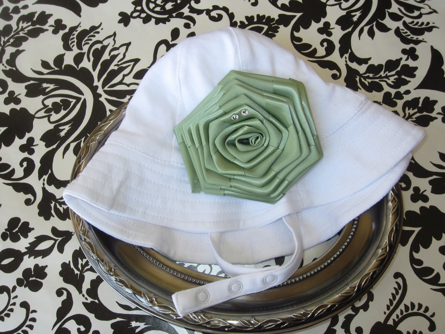 Baby Girl Sun Hat.....Sun Hat for Baby.....Infant Hat....Sun Cap for Baby....Baby Bucket Hat.. .Green Flower Clip...Swarovski Crystals....