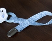 Blue Circles Pacifier Clip